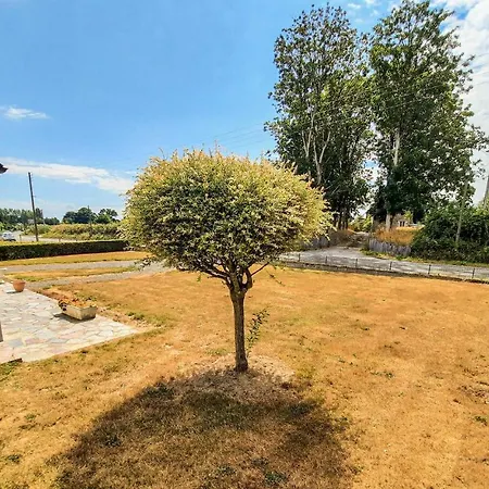 2 Bedroom Stunning In Bacilly