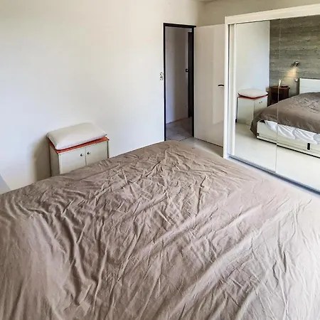 2 Bedroom Stunning In Hébergement de vacances *