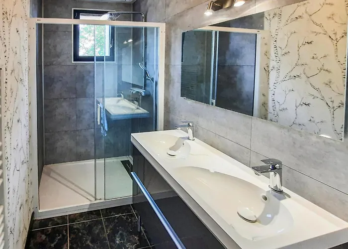 Hébergement de vacances 2 Bedroom Stunning In Bacilly